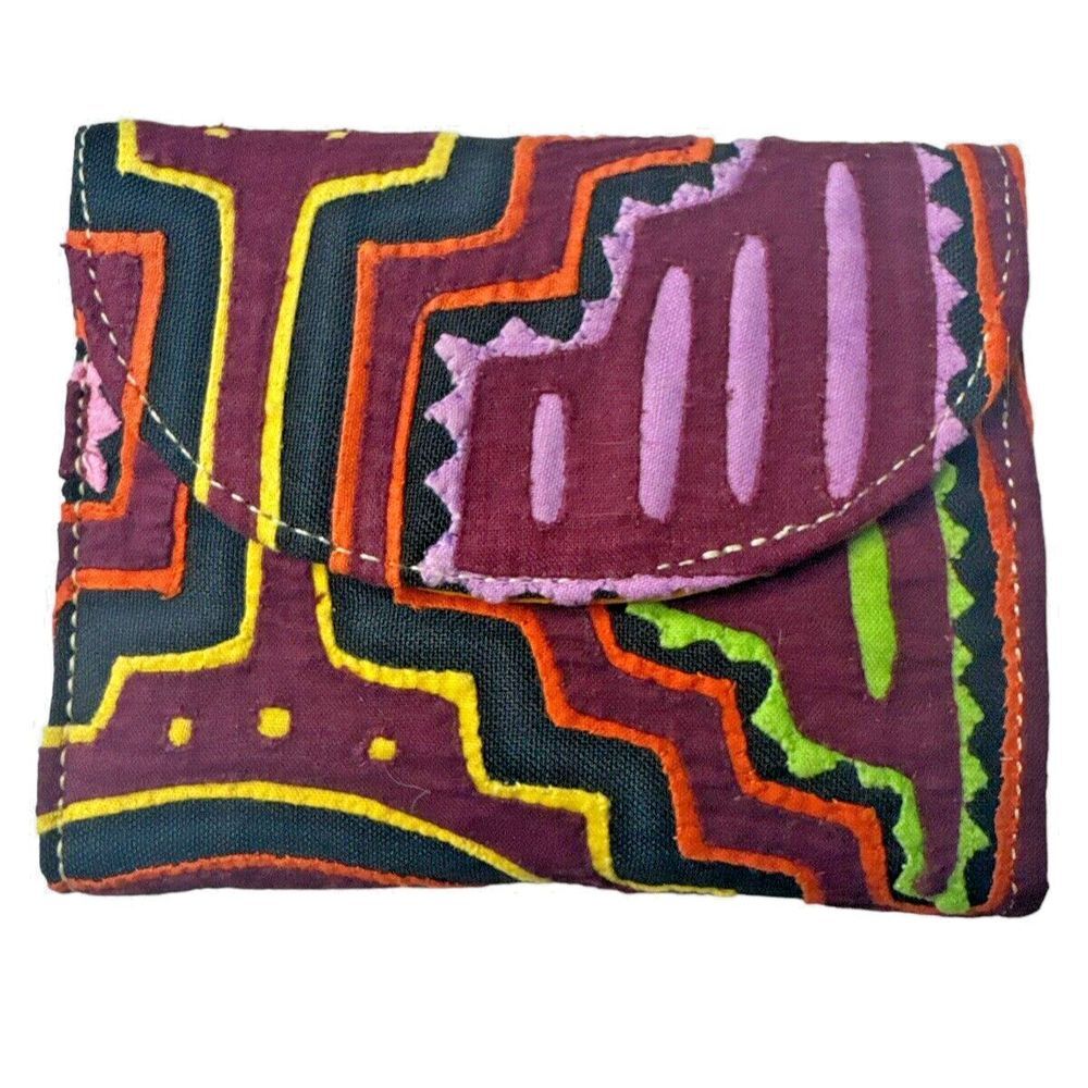Arte Kuna Colombia Unique & Artisan Handmade 100% Leather Small Round MolaWallet